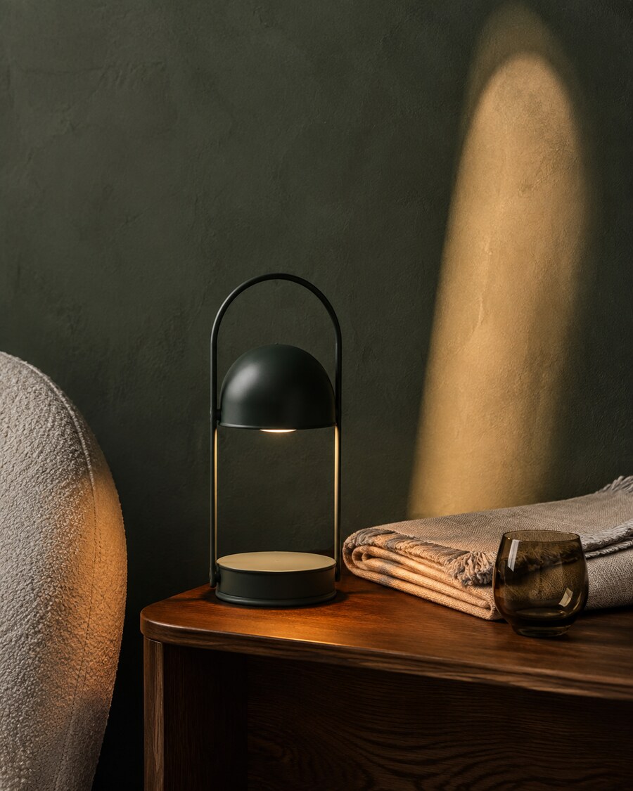 Campanha de interiores para um candeeiro contemporâneo